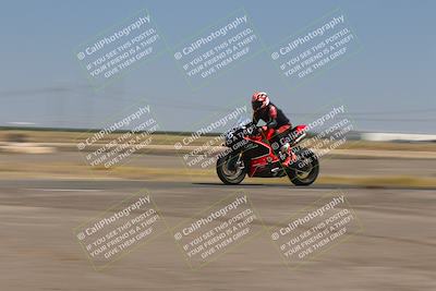 media/Sep-07-2025-Pacific Track Time (Sun) [[a6322260b9]]/C Group/Wheelie Bump/